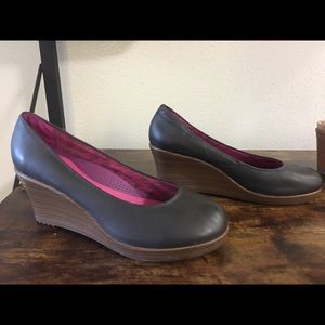 Crocs wedges brown